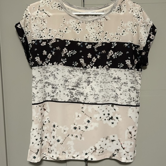 Zara floral blouse - Picture 3 of 4